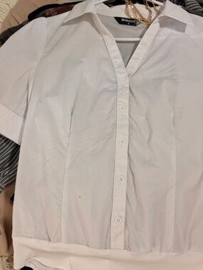 Allegra K White Short-Sleeve Button-Front Blouse